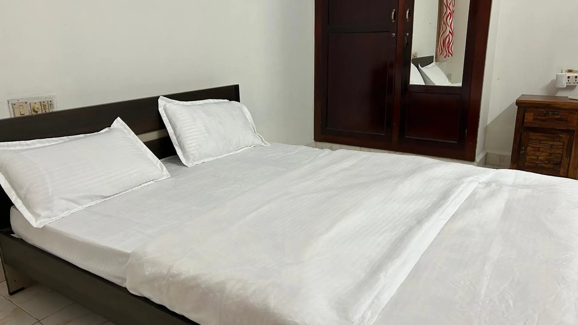 Nikitas's Home stay Kochi 0*,  India
